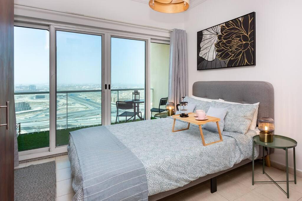 Lake View Jlt - Lovely Apartment In Дубай Екстериор снимка
